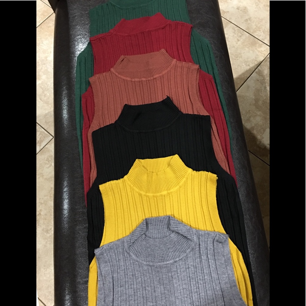 New High Neck Ribbed Knit Sweater - Picture 5 of 6